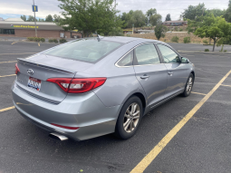 2017 Hyundai Sonata SE full