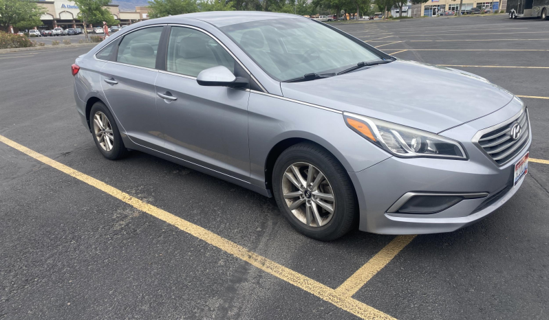 2017 Hyundai Sonata SE full