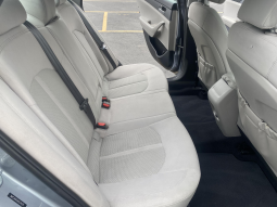 2017 Hyundai Sonata SE full