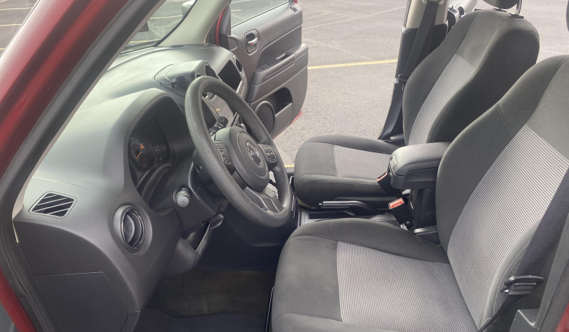 2016 Jeep Patriot Sport full