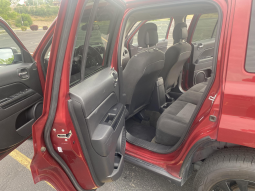 2016 Jeep Patriot Sport full
