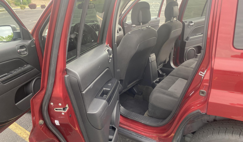 2016 Jeep Patriot Sport full
