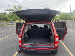 2016 Jeep Patriot Sport full