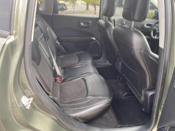 2018 Jeep Compass Latitude full